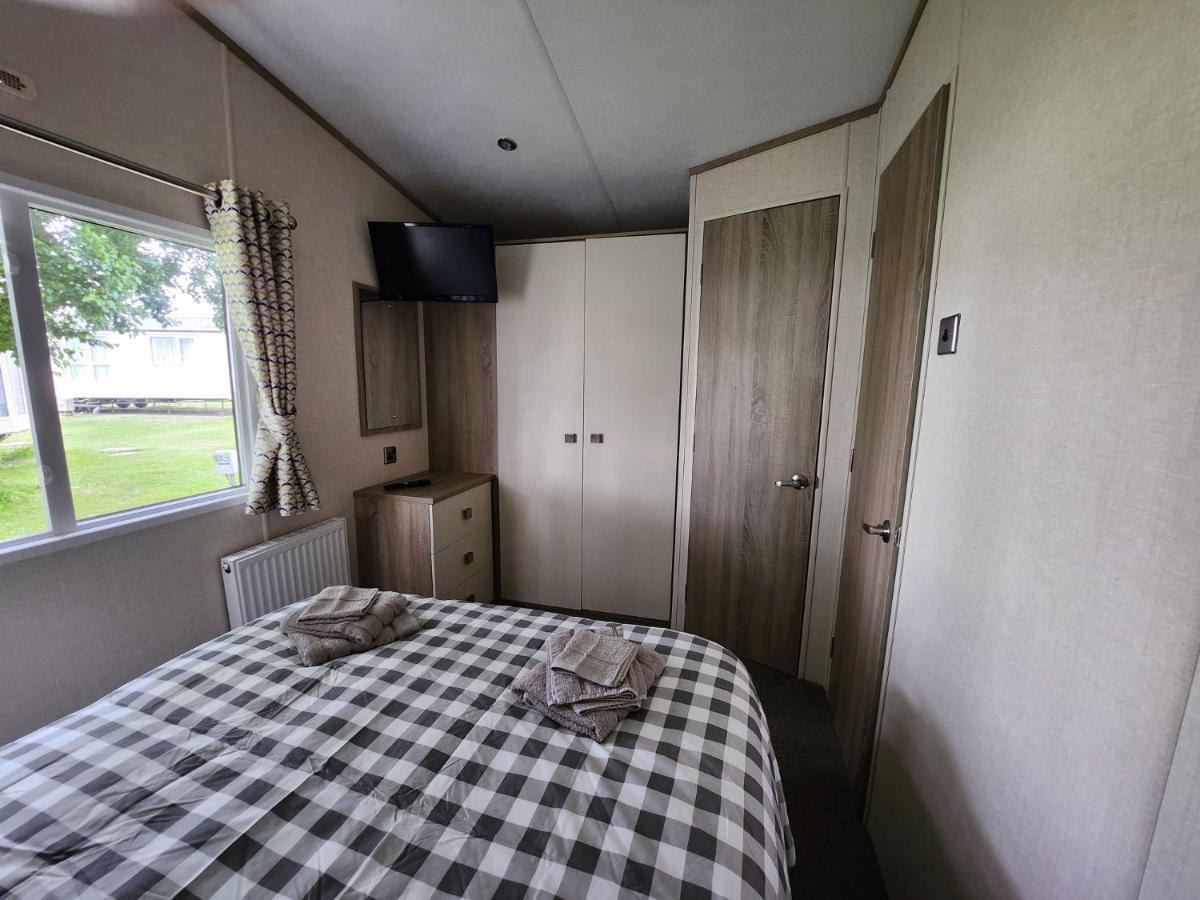 D & A Short Breaks - St Margarets Bay, Dover Hotel Saint Margaretʼs at Cliffe Екстериор снимка